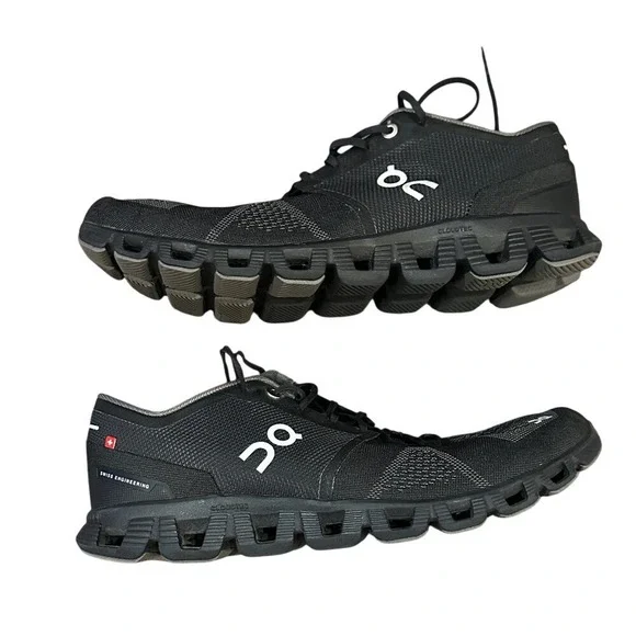 On Cloud X Men's Running Shoes - Picture 2 of 4